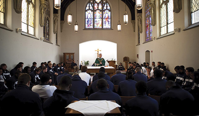 Hagan says Mass with Villanova University athletes. 